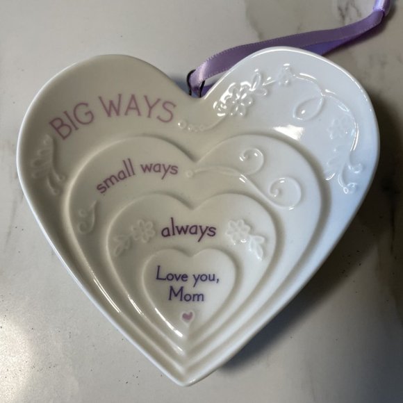 Hallmark Other - Hallmark Ceramic Love Hearts NWT